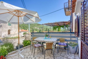 Beli Old Town Apartment - Happy Rentals